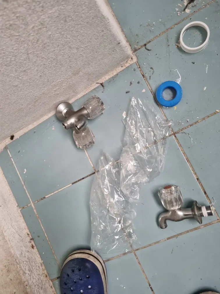 세탁실 수도꼭지 4